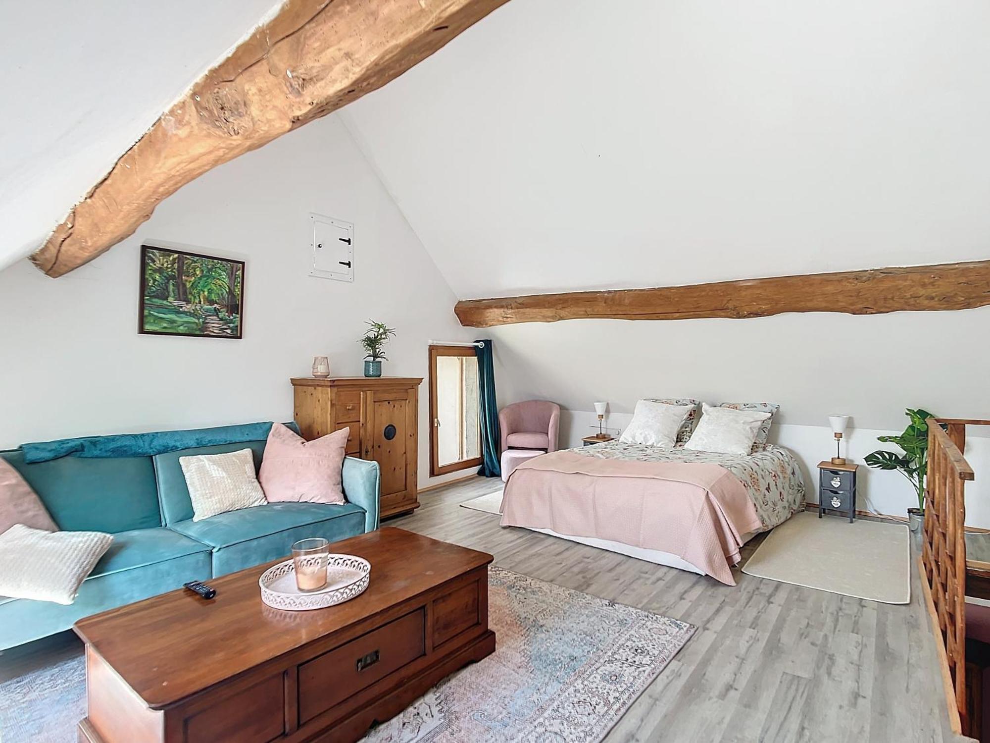 Charmante Maison Joux-la-Ville エクステリア 写真